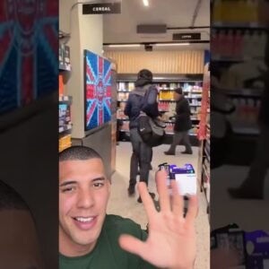 Segurança vs Ladrão em Marks & Spencer #confronto #viral