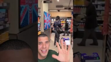 Segurança vs Ladrão em Marks & Spencer #confronto #viral